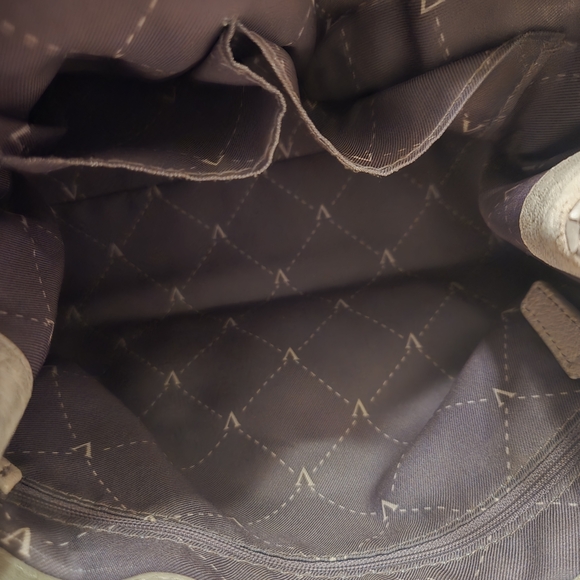 Vince Camuto Brownish Grey Colored Textured Tote - Picture 3 of 4